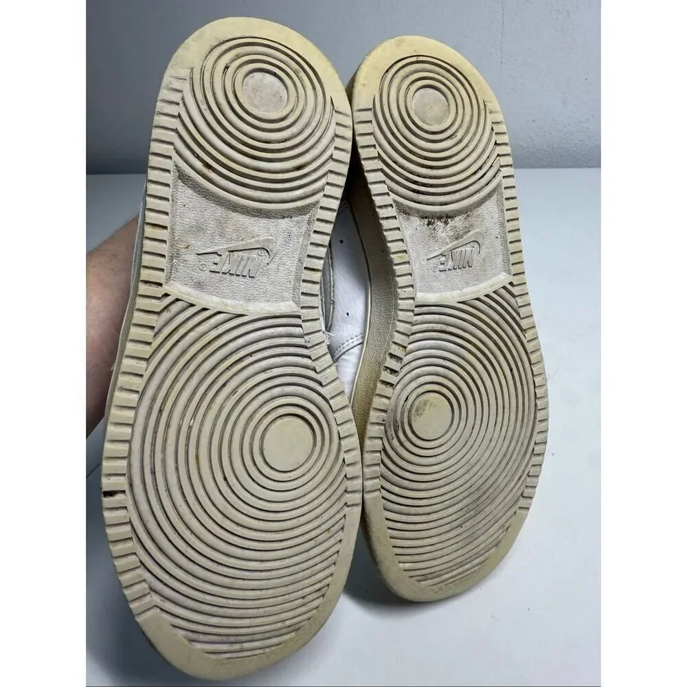 Nike Court Vision Men’s Size 6,5/ Women’s 8 White Athletic Sneakers CD5463-100